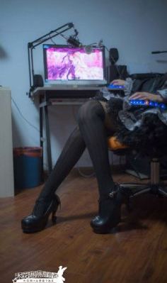 18美女福利视频网站免费观看_蓝光在线观看电视