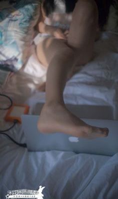 成人黄色动漫_HD电影完整版