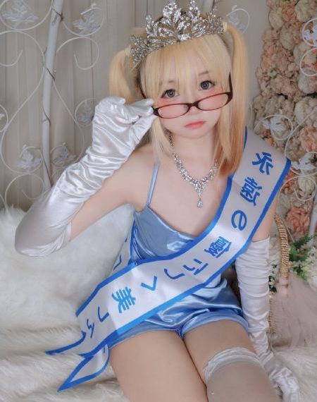 日本久久久综合色_720超清在线观看