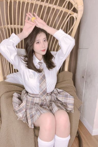 草莓香蕉丝瓜在线_4K高清视频播放