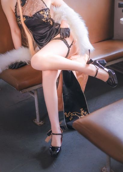 办公室少妇激情呻吟_超清高清在线观看