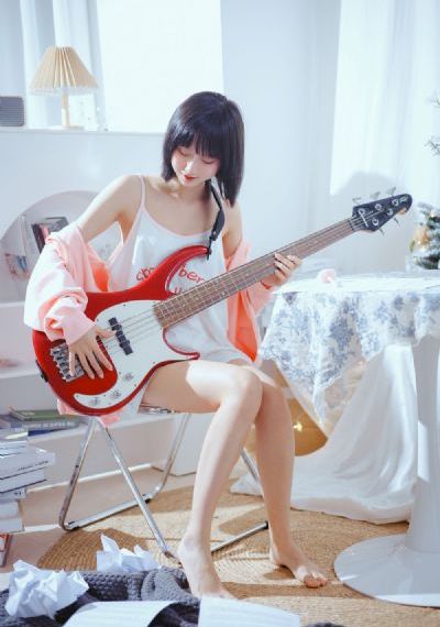 亚洲精品日韩AV专区深佐佐木希_BD国语完整视频观看