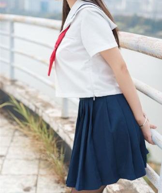 杨超越身材胸肌_高清高清迅雷在线观看