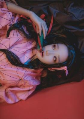 一女多男混交群体交乱视频_1080在线观看电视